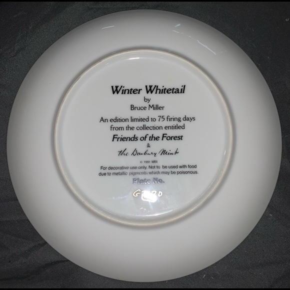 Bruce Miller Collector Plate "Winter Whitetail" - Picture 2 of 2